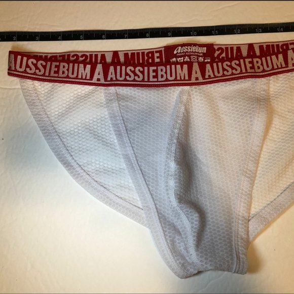 Aussiebum Sports Brief in Mesh Size L - Picture 1 of 4